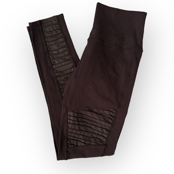 Alo Yoga High-Waist Moto Sport Leggings with Mesh Panels Size Large GUC - Picture 2 of 4